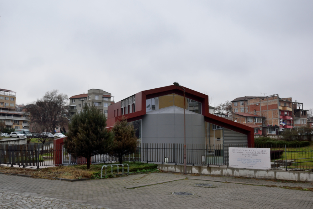 Builduing covering an ancient church - Plovdiv 2022