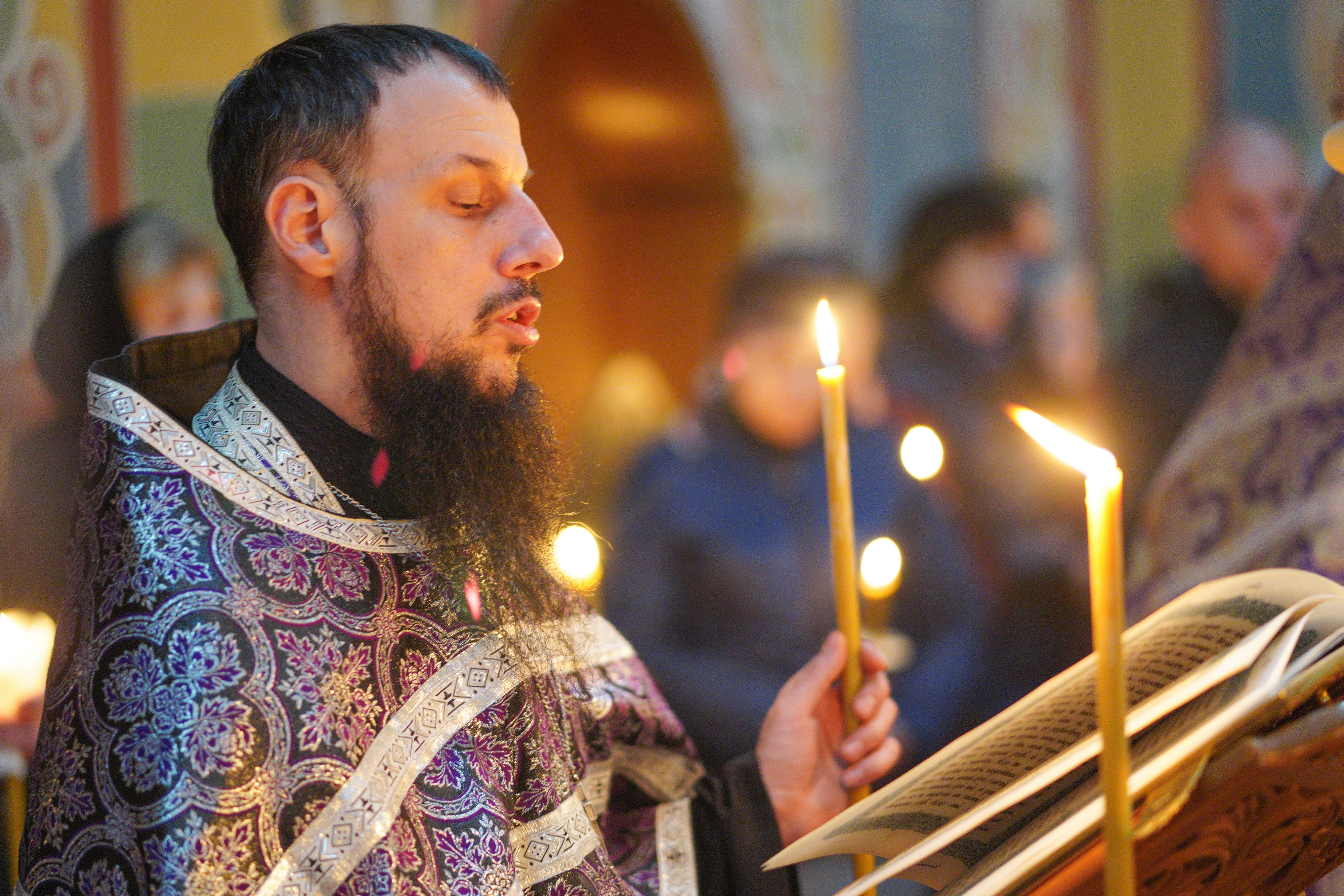 The reading of Twelve Gospels in Zwierki Convent