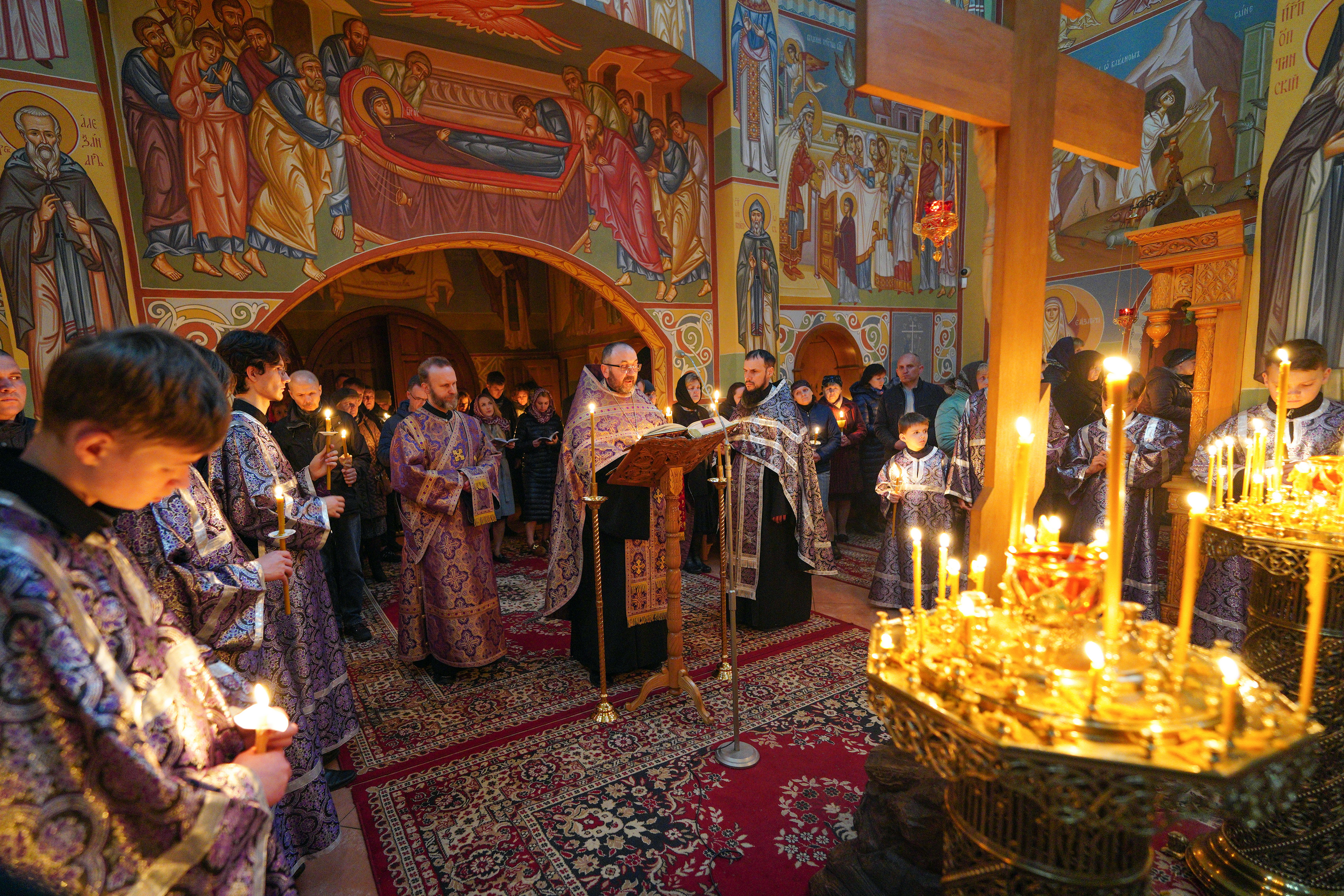 The reading of Twelve Gospels in Zwierki Convent