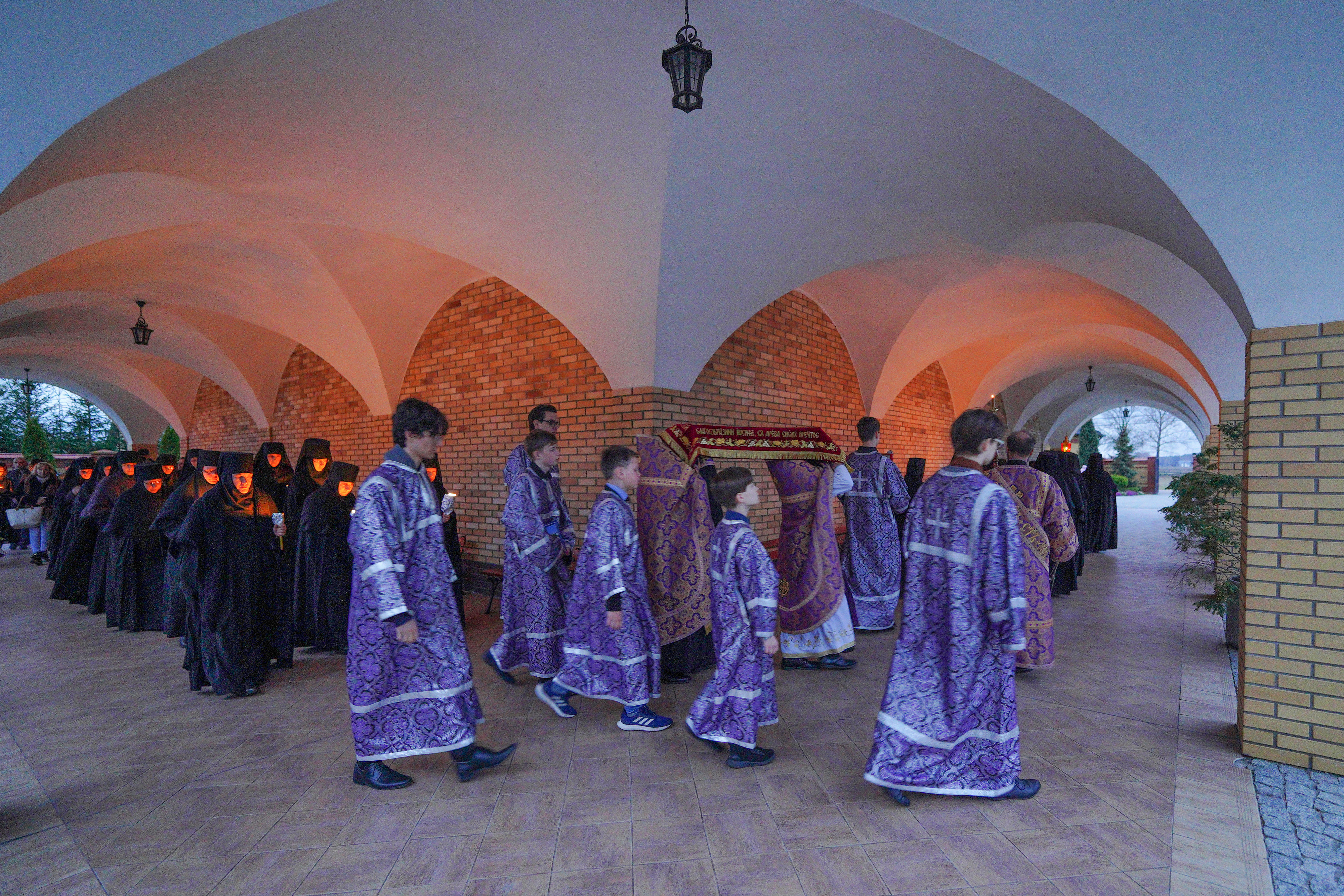 Christ burial service in Zwierki Convent