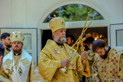 Beschieru Ioan 
Hramul Bisericii „Tuturor Sfinților care s-au proslăvit în pământul Moldovei” or. Chișinău 
2022-04-14 21:10:33