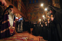 jarek11 
The monastic tonsure in Zwierki Convent 
2022-04-15 12:07:40