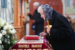 jarek11 
The vespers with taking out of the Epitaphios in Zwierki Convent 
2022-04-26 17:24:40