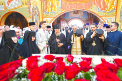 jarek11 
The All-Night Vigil in St. Martyr Gabriel of Zabludów church of Zwierki Convent  
2022-05-05 20:20:52