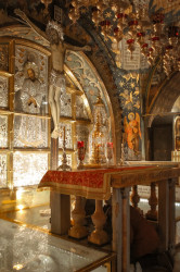 ArtemiJ 
The Orthodox Altar in the Church of the Holy Sepulcher 
2022-05-31 10:36:07