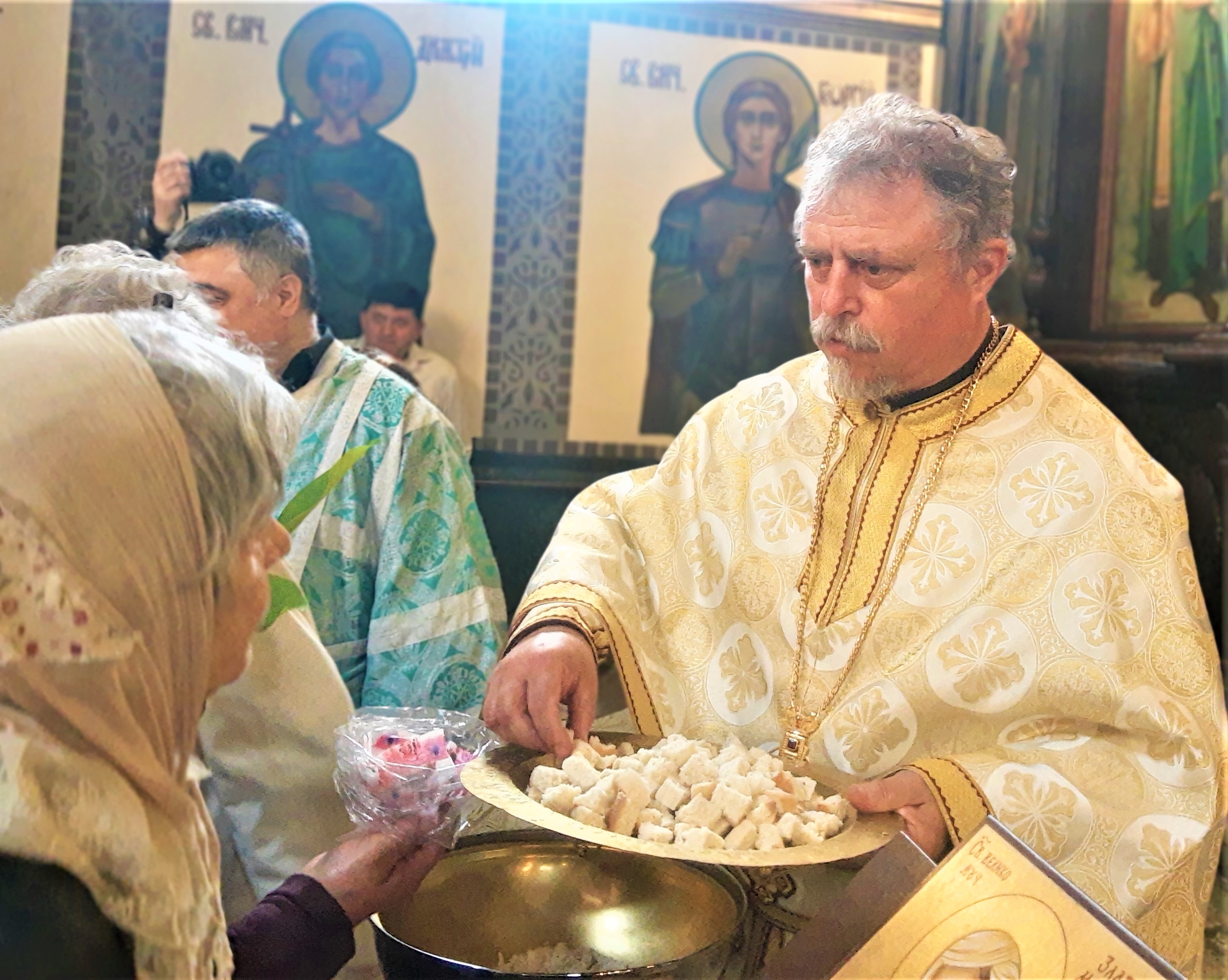 Новият Архиерейски наместник на Добричка духовна околия иконом Георги Дочев