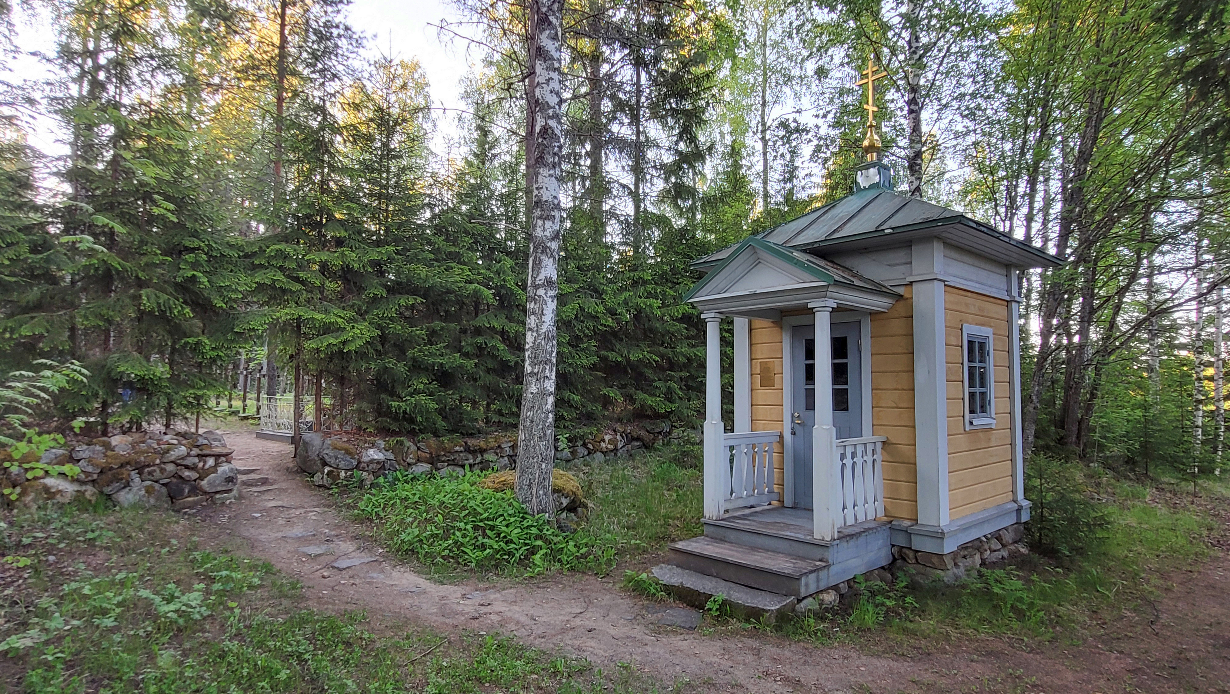 The chapel at the cementary of the New Valaamo  Monastery