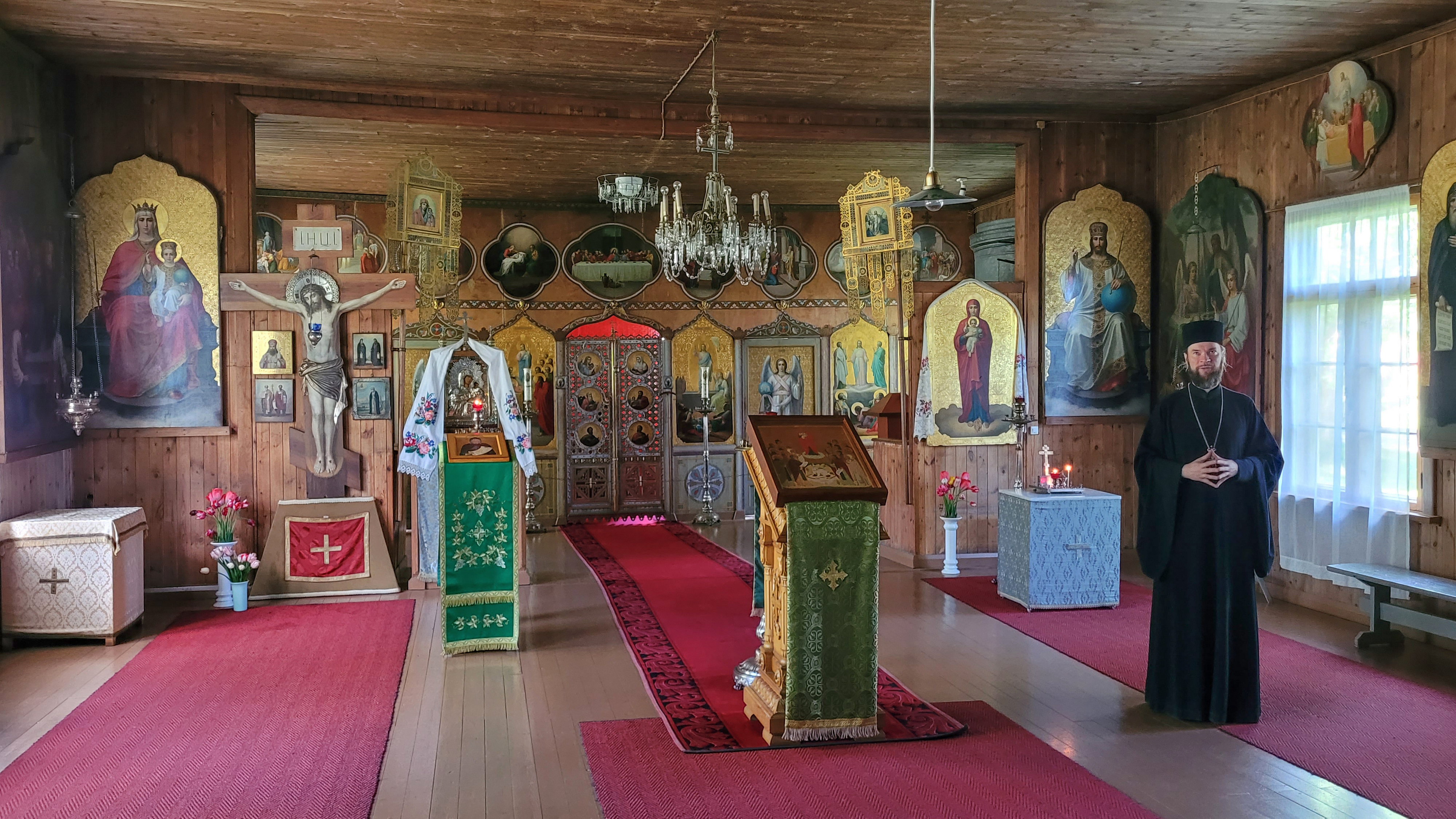 Archimandrite Michael in the old church of the New Valaamo Monastery