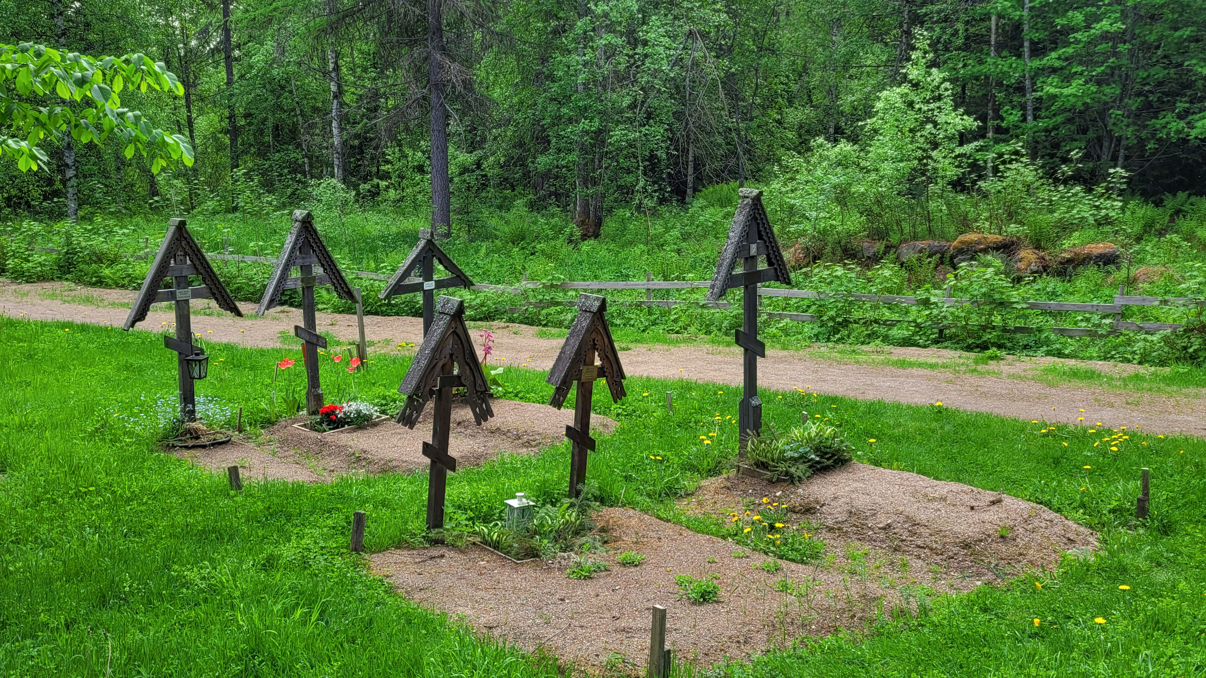 The Orthodox Convent in Lintula. The cementary