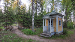 jarek11 
The chapel at the cementary of the New Valaamo  Monastery 
15 
2022-06-14 23:15:57