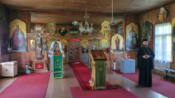 jarek11 
Archimandrite Michael in the old church of the New Valaamo Monastery 
2022-06-16 12:45:31