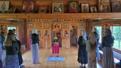 jarek 
The prayer in the Orthodox church in Kaunisniemi 
2022-06-19 15:35:45