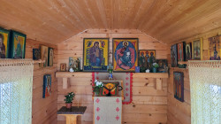 jarek11 
The Orthodox Convent in Lintula. The chapel close to the lake 
2022-06-24 07:33:45