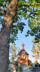 jarek 
The cementary Orthodox church in Białowieża 
2022-07-22 13:02:06