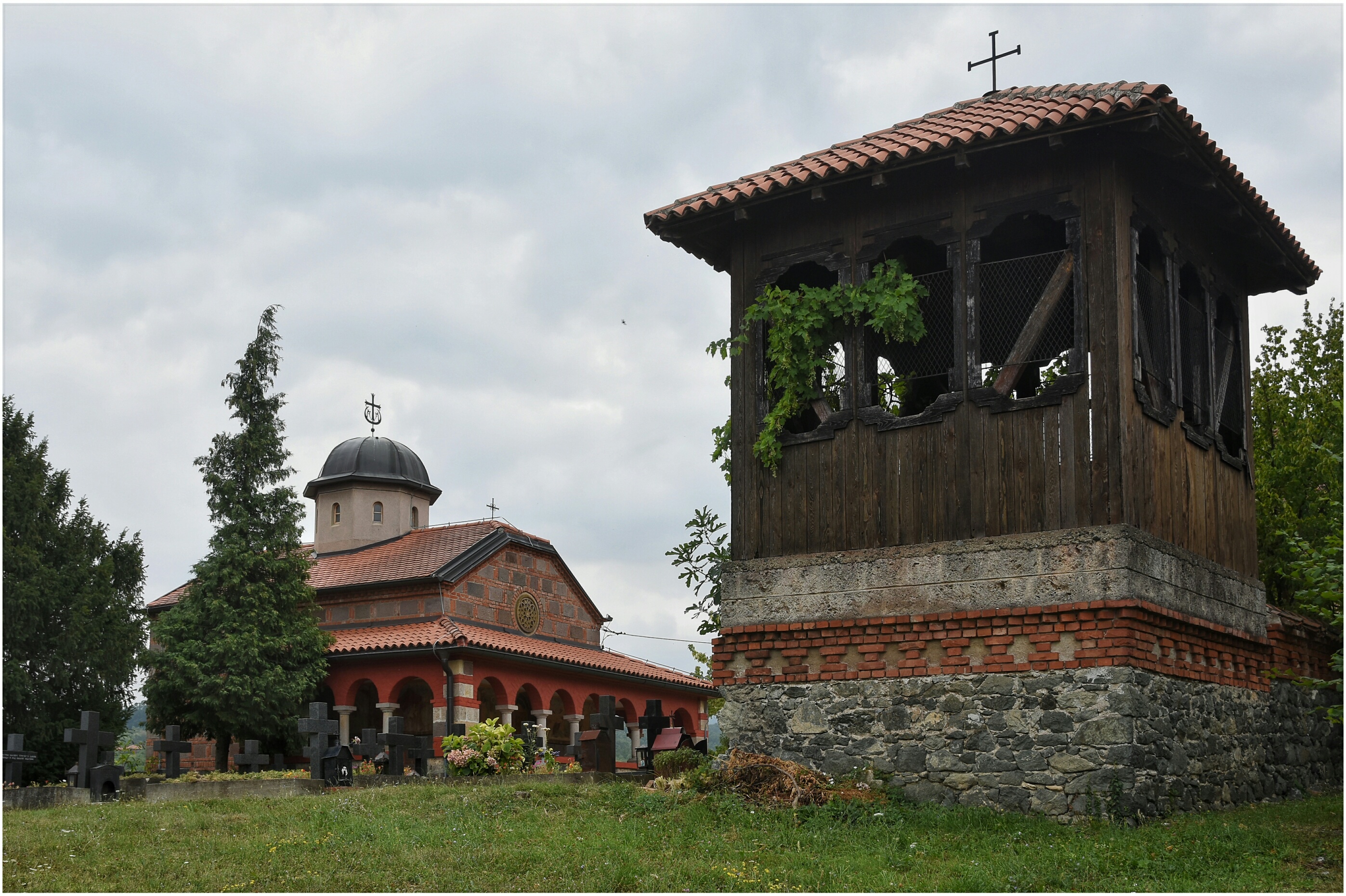 Црква Успења Богородице, Манастир Жича