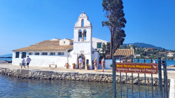 jarek11 
Vlacherna Monastery in Corfu 
2022-08-14 21:06:45