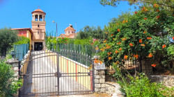 jarek 
St. Kiriaki Convent in Corfu 
2022-08-28 19:19:33