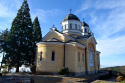 Sheep1389 
Kremikowski monaster, nowsza cerkiew, 2022 
2022-09-10 22:48:25