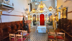 jarek 
The Orthodox church of the Virgin Mary Mandrakina close to the Old Castle in Corfu 
2022-09-18 13:28:29