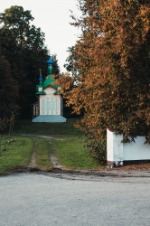 szuwary 
Kaplica Zaśnięcia Przenajświętszej Bogurodzicy 
2022-09-30 20:11:17