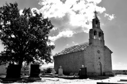 m.stefanovic 
Црква Светог Николе, Жлијеби, у општини Херцег Нови 
15 
2022-10-19 09:24:49