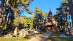 jarek 
The Orthodox church in Piatienka 
2022-11-11 19:15:43