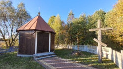 jarek 
The Orthodox chapel in Piatienka 
2022-11-11 19:16:50