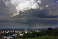 felix 
Dramatic cloud formation over the church 
2022-12-02 21:06:22
