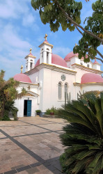 jarek1 
The Orthodox church in Capernaum 
2022-12-31 19:54:32