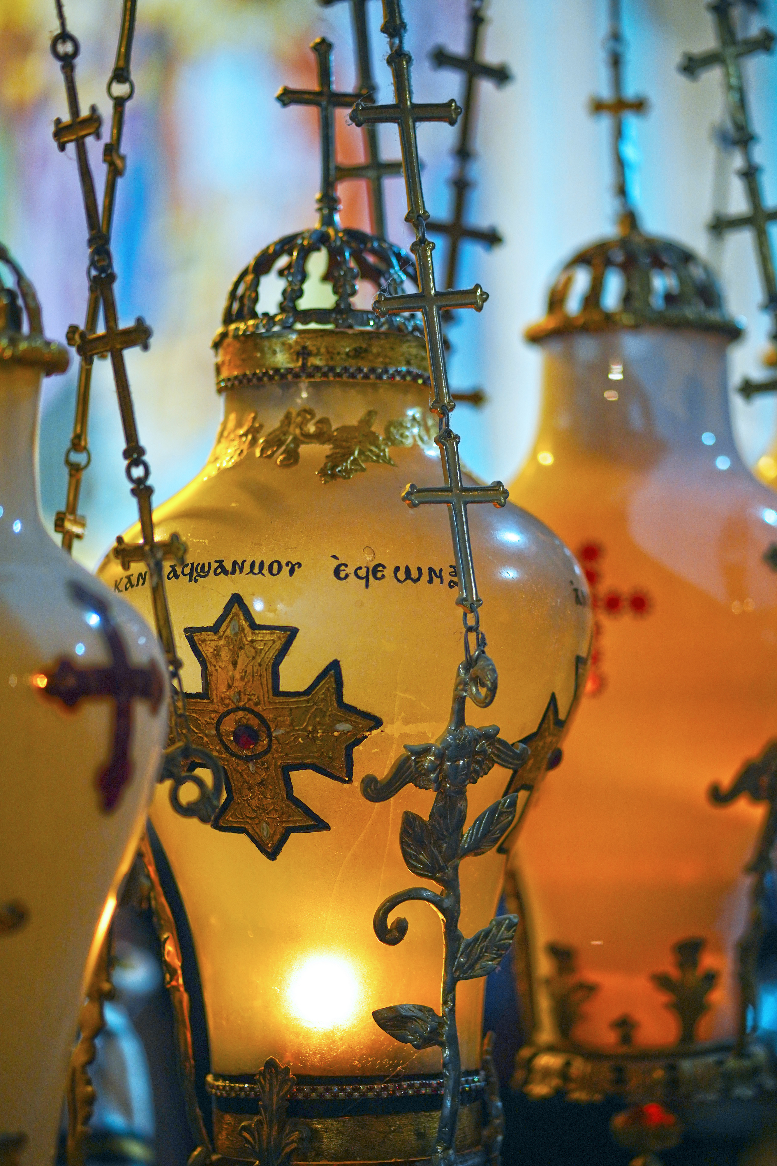 The lamps over the Stone of the Jesus Christ Anointing