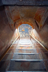 jarek11 
The stairs to Golgotha 
2023-01-08 18:36:57