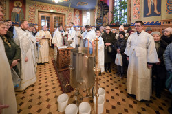 jarek 
The eve of Baptism of Christ feast in St. Nicholas Cathedral in Białystok 
2023-01-19 23:01:29