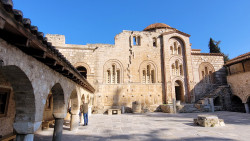 jarek 
Daphni monastery in Athens 
2023-02-28 19:01:01