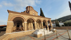 jarek 
The Orthodox convent in Suroti 
2023-03-15 17:51:29