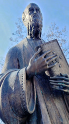 jarek 
Apostle Peter - monument in Veria 
2023-03-23 21:52:29