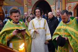 jarek1 
The Palm Sunday in Zwierki Convent 
2023-04-10 08:32:23