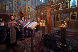 jarek1 
The reading of Twelve Gospels in Zwierki Convent 
2023-04-15 15:09:08