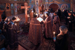 jarek1 
The reading of Twelve Gospels in Zwierki Convent  
2023-04-17 22:31:09