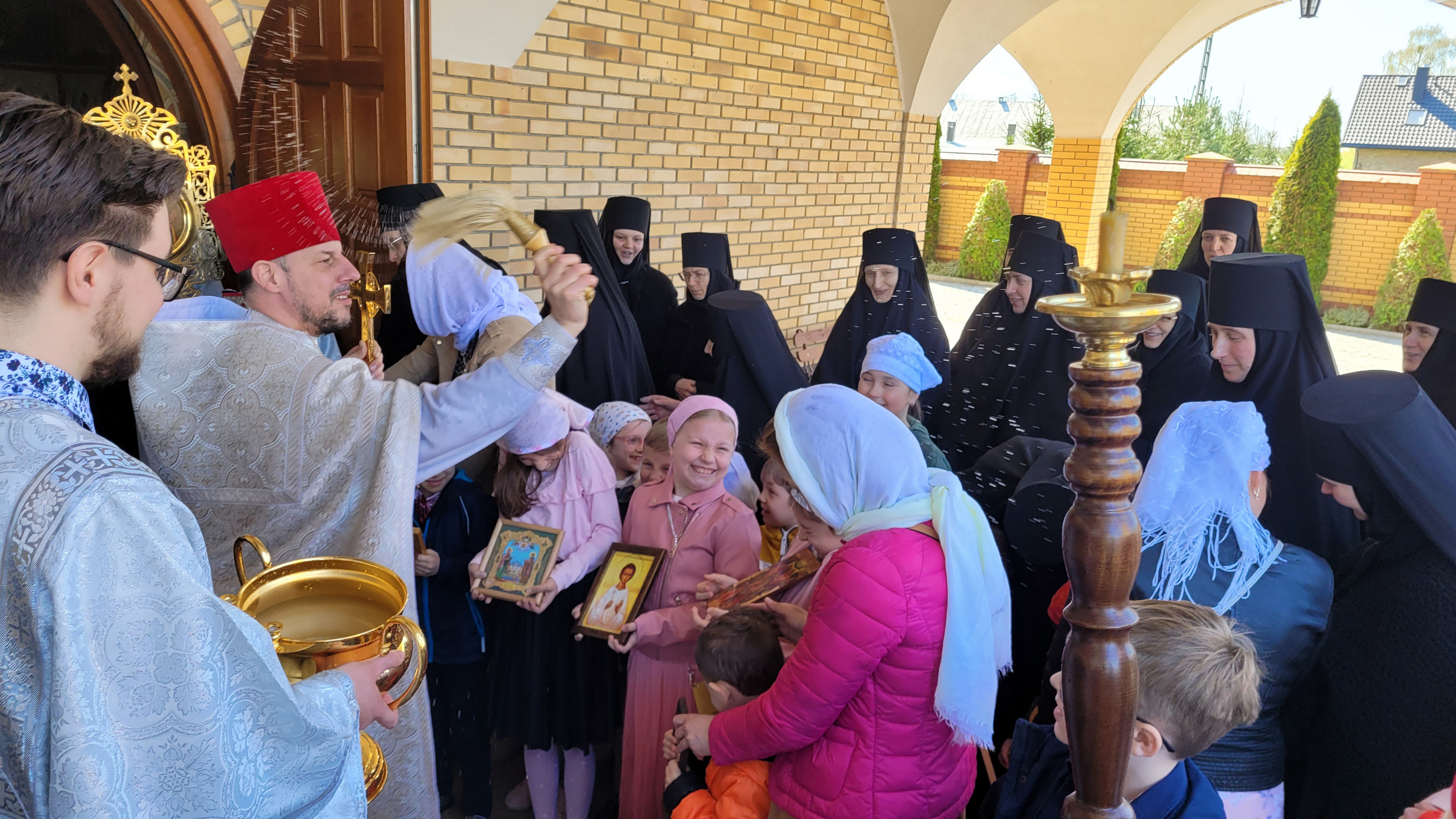 Processions of Paschal period in Zwierki Convent