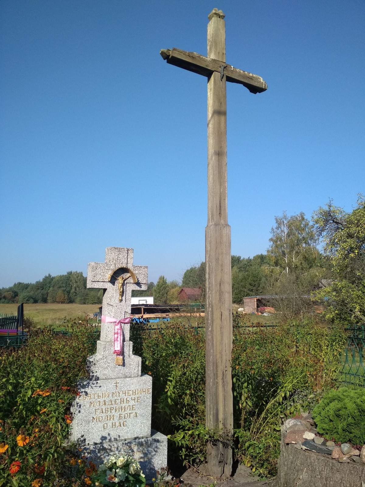 dwa krzyże w Zwierkach
