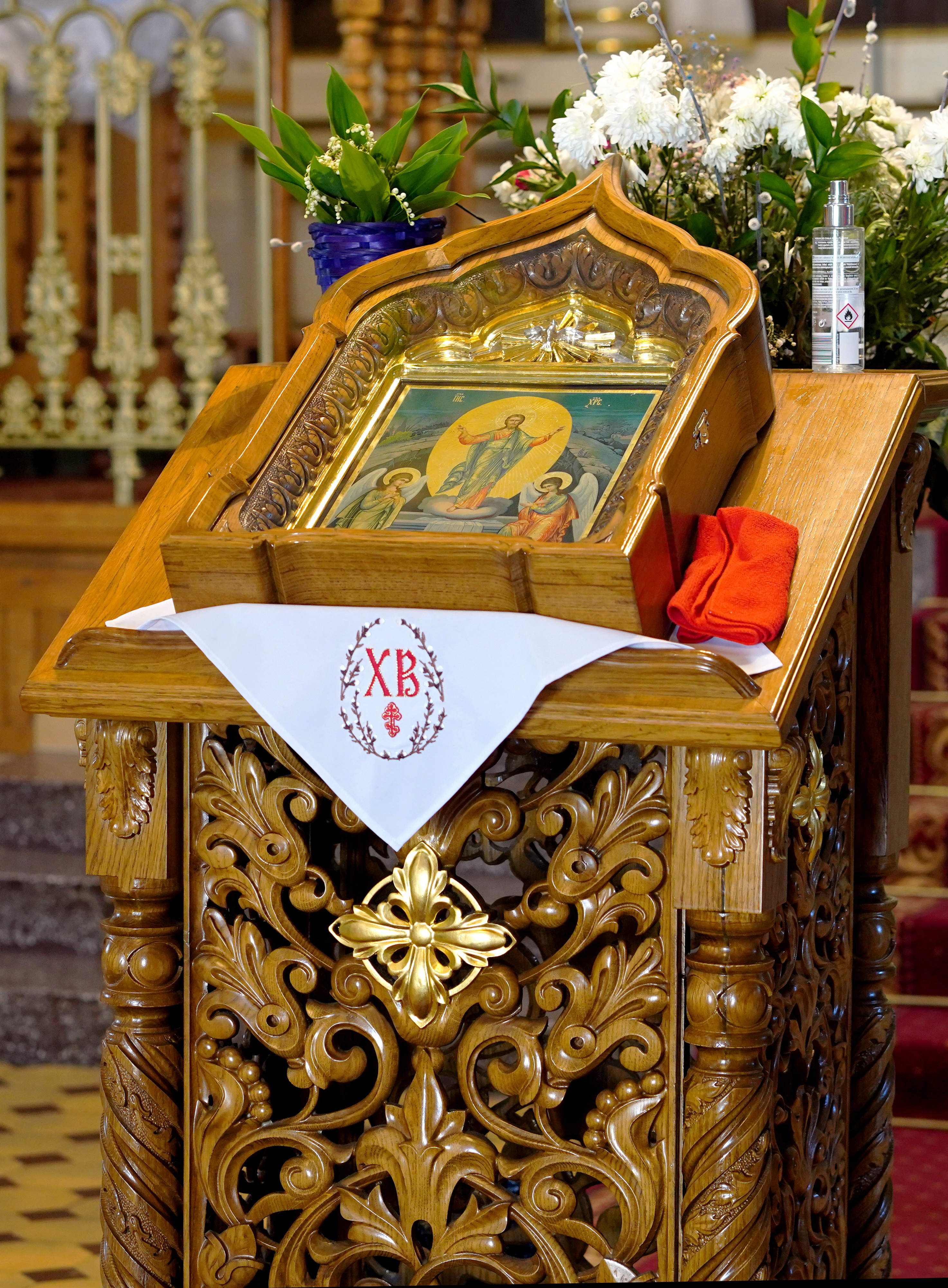 The Divine Liturgy in St. Nicholas cathedral in Bialystok - the day of the meedle of Paschal period 