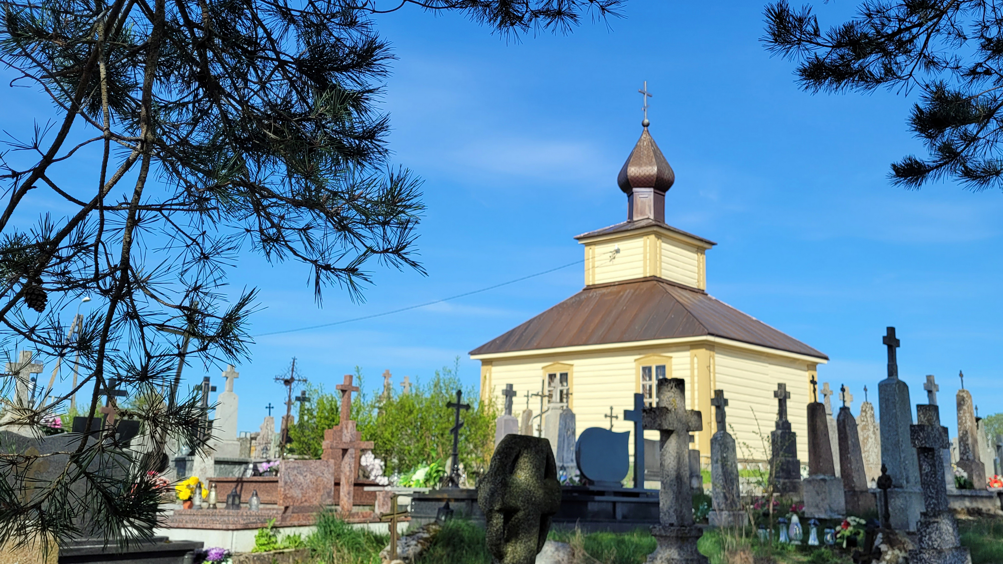 The cementary chapel in Jaczno