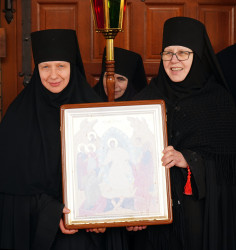 jarek1 
Processions of Paschal period in Zwierki Convent 
2023-05-03 21:22:42