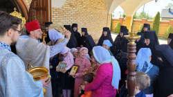 jarek1 
Processions of Paschal period in Zwierki Convent 
2023-05-03 21:26:27