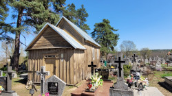 jarek 
The Orthodox cementary chapel in Mostowlany 
2023-05-04 20:22:05