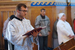 jarek1 
The Divine Liturgy in St. Nicholas cathedral in Bialystok - the day of the meedle of Paschal period  
2023-05-24 22:18:34