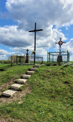 jarek 
The crosses in the area of the Orthodox church in Samogród 
2023-06-01 07:58:50