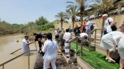 jarek1 
The site of Jesus Christ baptism on the Jordan River 
2023-06-01 08:09:00