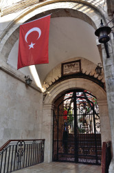 Sheep1389 
Entrance to the Antiochian Orthodox church of saints Peter and Paul, Antakya  
2023-06-07 23:19:43