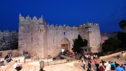 jarek1 
Damascus Gate in Jerusalem by night 
2023-06-25 19:04:44